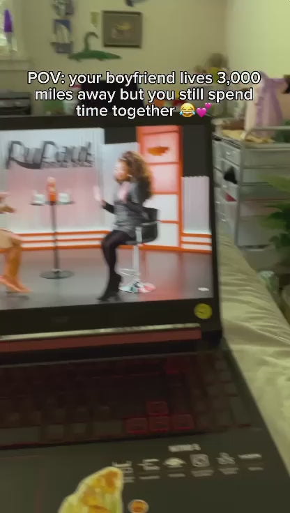 Robot Caméra WiFi 1080P avec Audio et Vidéo en Temps Réel | Restez en Communication à Distance